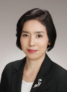 中村 優子